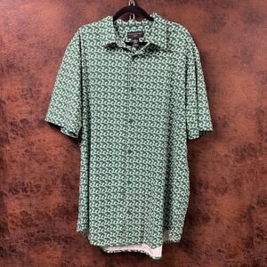 NWT Shaquille O'Neal XLT Green Button Down Collared Abstract Pattern